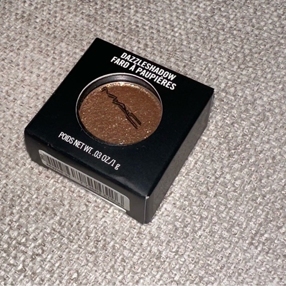 MAC Dazzleshadow - Dazzle Style - Picture 8 of 16